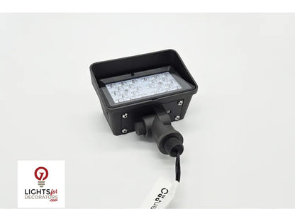 Lumien Integrated LED Flood Light - Bronze Finished Aluminum (13 Watt, 2700K)