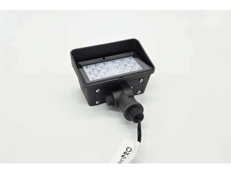 Lumien Integrated LED Flood Light - Bronze Finished Aluminum (13 Watt, 2700K) — view 3