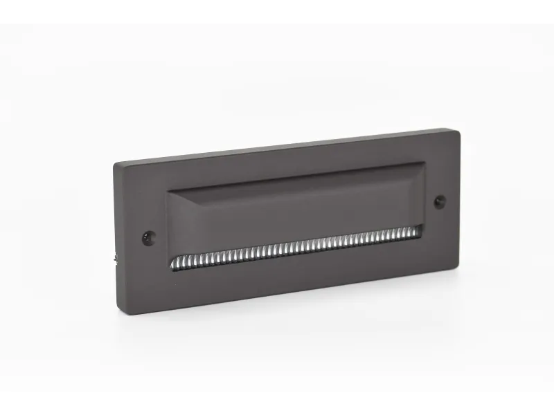 Lumien Aluminum Bronze 5in Shielded Step Light